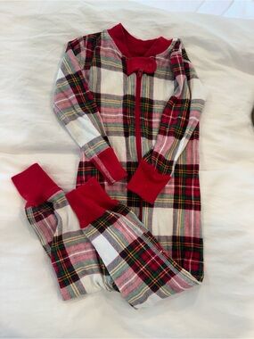 Hanna Andersson Red Plaid Kids Zip Footed pj Christmas